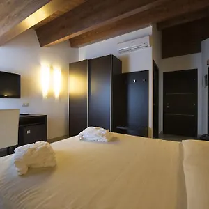 Hotel Iride &